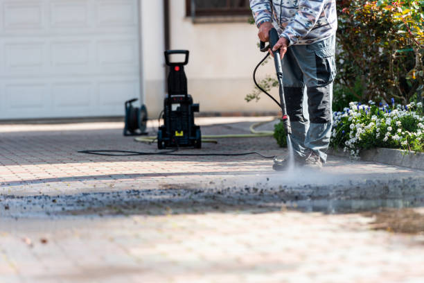 Best Residential Pressure Washing Services  in North Lindenhurst, NY