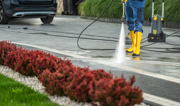 Why Choose Our Certified Pressure Washing Experts for Your Project Needs in North Lindenhurst, NY?